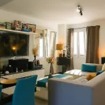 Comfy With Sea View In Private Pool بيت ضيافة فوروكليني