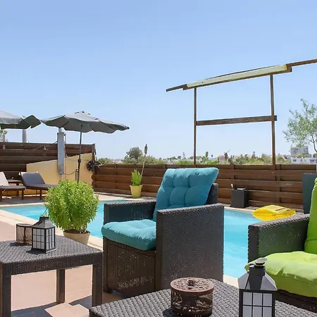 Comfy With Sea View In Private Pool Pensiune Voroklini