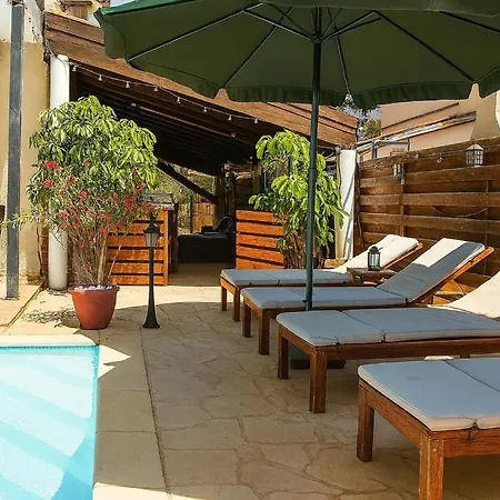 Pensiune Comfy With Sea View In Private Pool Voroklini