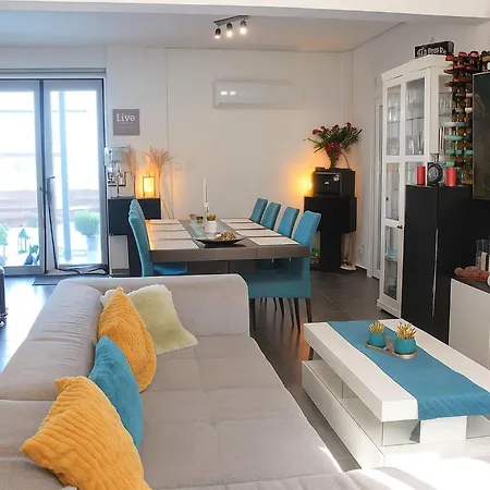 Comfy With Sea View In Private Pool