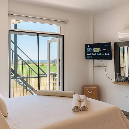 Pensiune Comfy With Sea View In Private Pool *