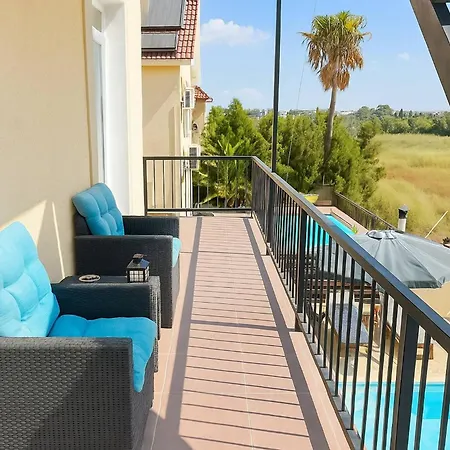 Pensiune Comfy With Sea View In Private Pool Voroklini